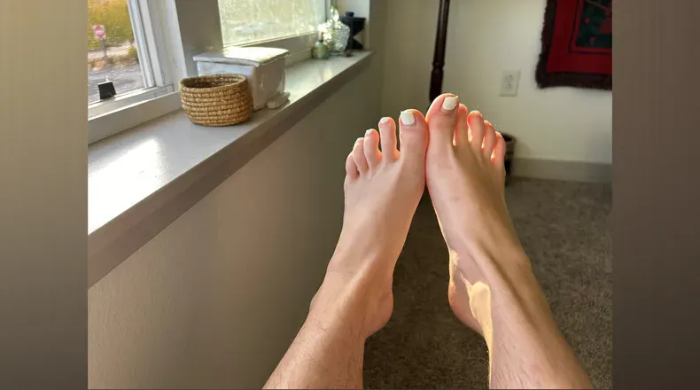 OnlyFans cuenta leonilynxx header 2