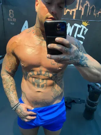 OnlyFans account  j_flex avatar 1