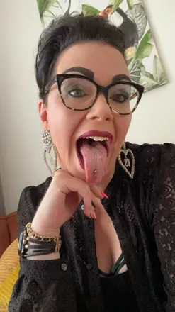 OnlyFans cuenta sascha990 avatar 1