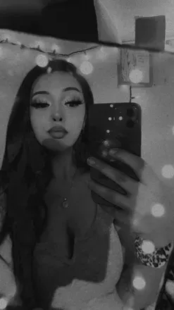 OnlyFans cuenta ninaavila9 avatar 1