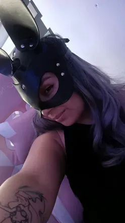 OnlyFans cuenta mitshyscarlet avatar 1