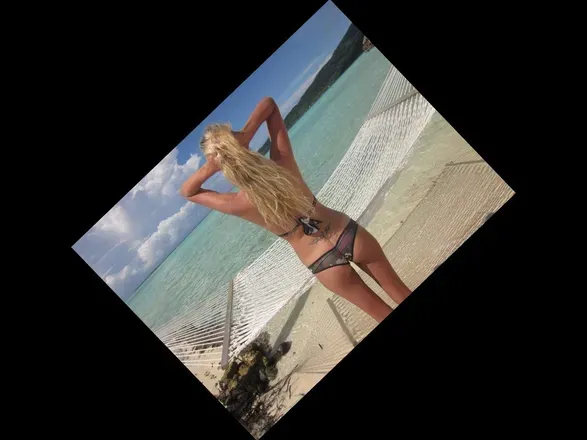 OnlyFans cuenta jennicas1012 header 2
