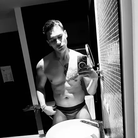 OnlyFans cuenta alengasa avatar 1