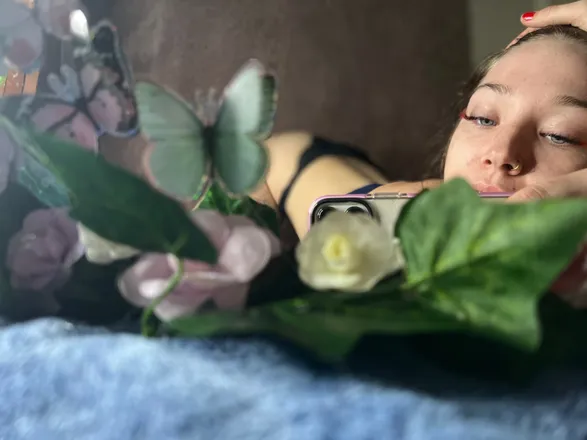 OnlyFans account  amyjane21 header 2