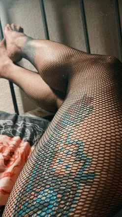 OnlyFans cuenta lustyhousewife210 header 2