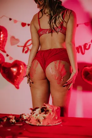 OnlyFans cuenta themiavixe header 2
