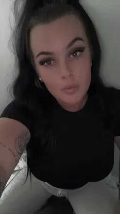 OnlyFans cuenta goddessrosie_j avatar 1