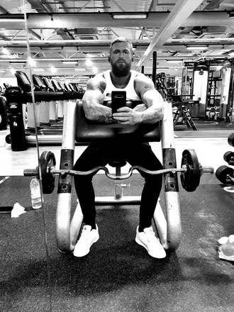 OnlyFans cuenta beardedbodsxxx avatar 1