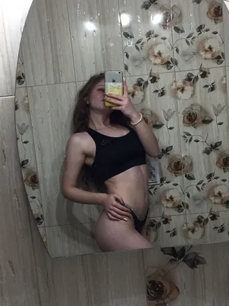 OnlyFans cuenta lilithnaomi27 header 2