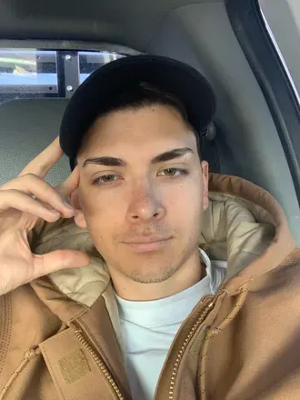 OnlyFans account  robertking97 avatar 1
