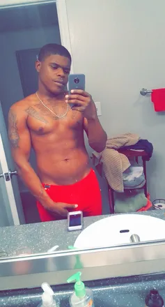 OnlyFans cuenta poppy_pablo header 2
