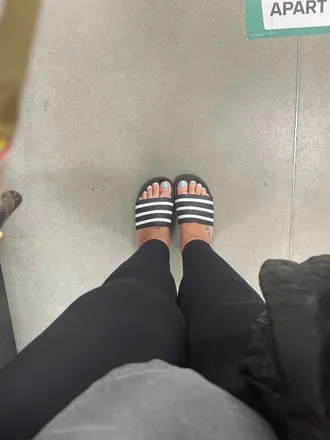 OnlyFans cuenta feet_lightning avatar 1