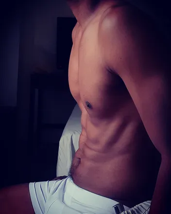 OnlyFans account  hugemilo header 2
