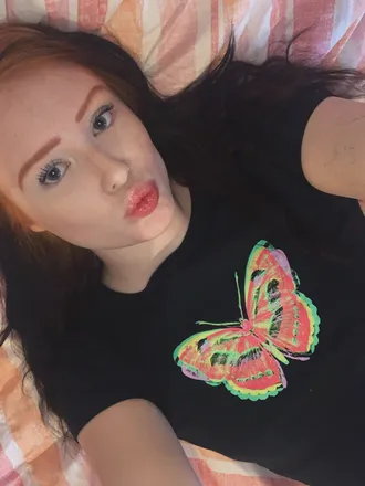 OnlyFans cuenta kylee_xxcx header 2