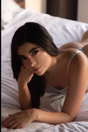 OnlyFans account  lesslie26 avatar 1