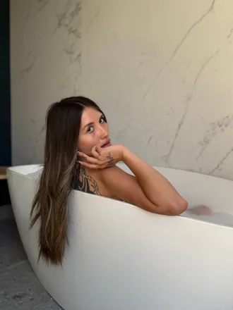 OnlyFans cuenta sofiaibanezzx header 2