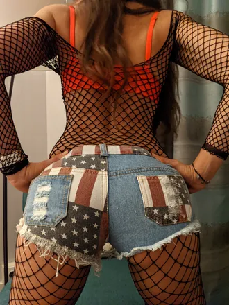 OnlyFans cuenta camillelovesparis header 2