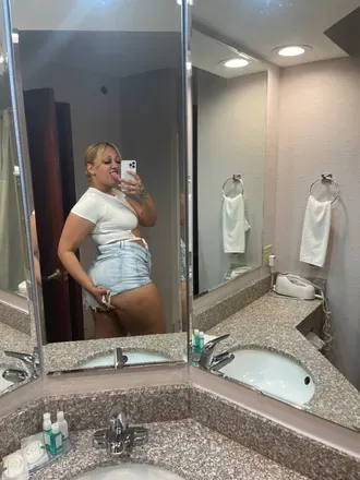 OnlyFans cuenta lookbutcanttouchxxx avatar 1