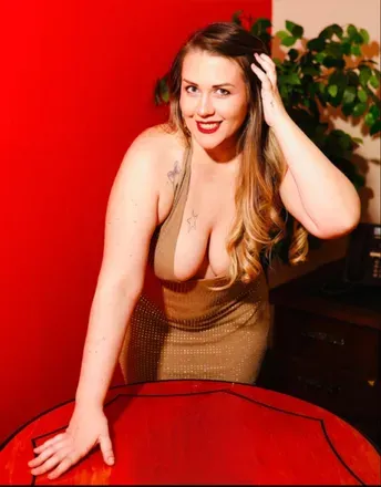 OnlyFans cuenta goddessjoelle_atwork avatar 1