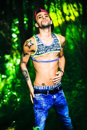 OnlyFans cuenta sarden header 2
