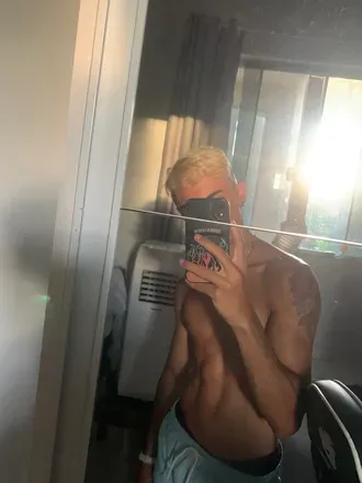 OnlyFans cuenta theloganof avatar 1