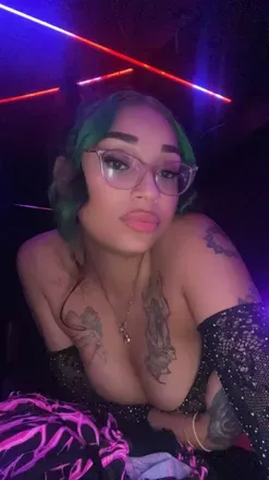 OnlyFans cuenta theerealpeachy avatar 1
