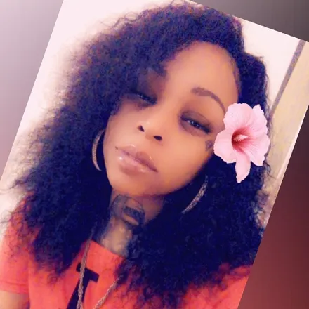 OnlyFans account  thaonlydymond304304 header 2