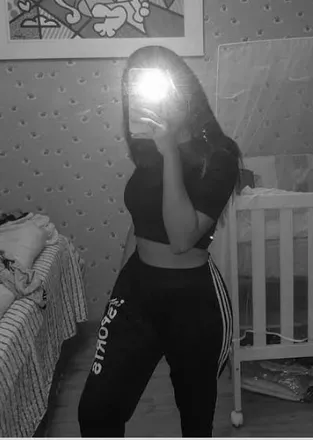 OnlyFans cuenta alix1907 header 2