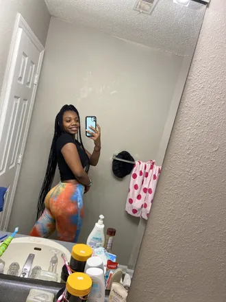 OnlyFans cuenta lilchubbss header 2
