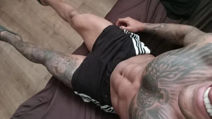 OnlyFans cuenta pretinriscado header 2
