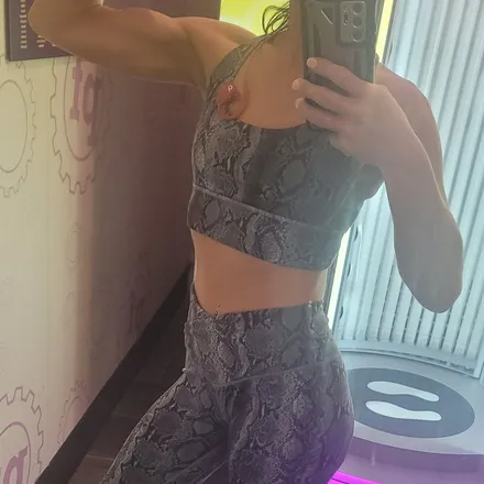 OnlyFans cuenta u262528698 header 2