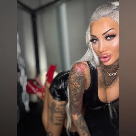 OnlyFans account  evvidream header 2