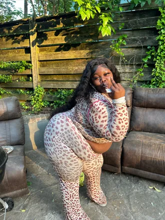 OnlyFans cuenta h3nnessyy header 2