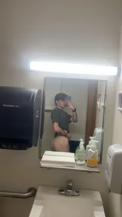 OnlyFans account  athletic_boy avatar 1
