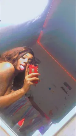OnlyFans cuenta foreignbaby223 avatar 1