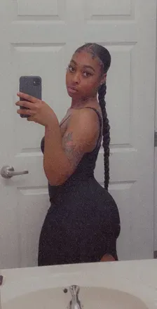 OnlyFans cuenta niyaahdoee avatar 1