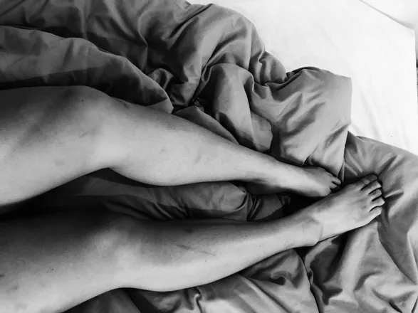 OnlyFans cuenta brokenskin header 2