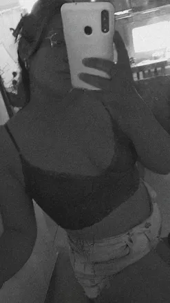OnlyFans cuenta aprilsaenz header 2