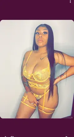 OnlyFans cuenta therealpoundcakee avatar 1