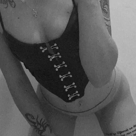 OnlyFans cuenta miagattasclusiv header 2