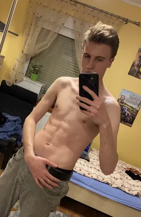 OnlyFans cuenta polishtwink21 header 2