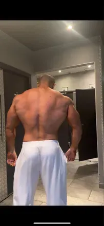 OnlyFans account  hezeer header 2