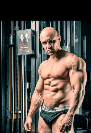 OnlyFans account  bgdn_roland avatar 1