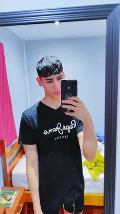 OnlyFans cuenta alesitotwink avatar 1