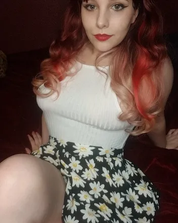 OnlyFans cuenta rubykinkk header 2