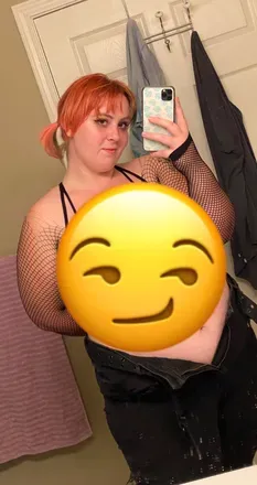 OnlyFans cuenta gl1tterboobz avatar 1