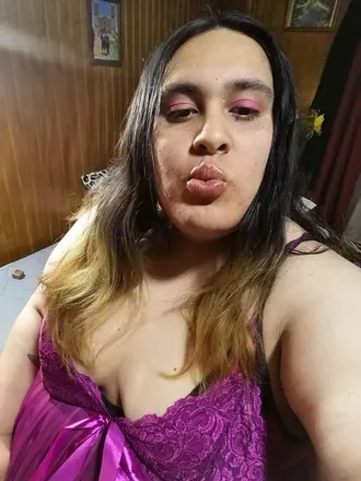 OnlyFans account  danitrav avatar 1
