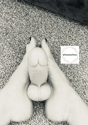 OnlyFans account  tootsie1toes avatar 1