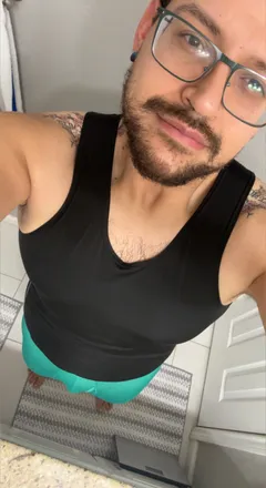 OnlyFans cuenta g_a_b_e_z header 2