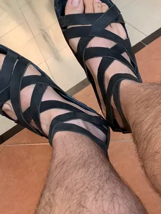 OnlyFans cuenta roysalasfeet avatar 1